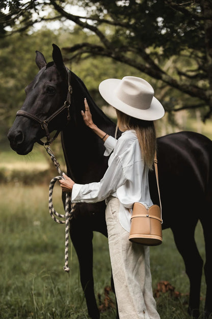 Laina- Sable (Zandkleur) - Bucket Tas