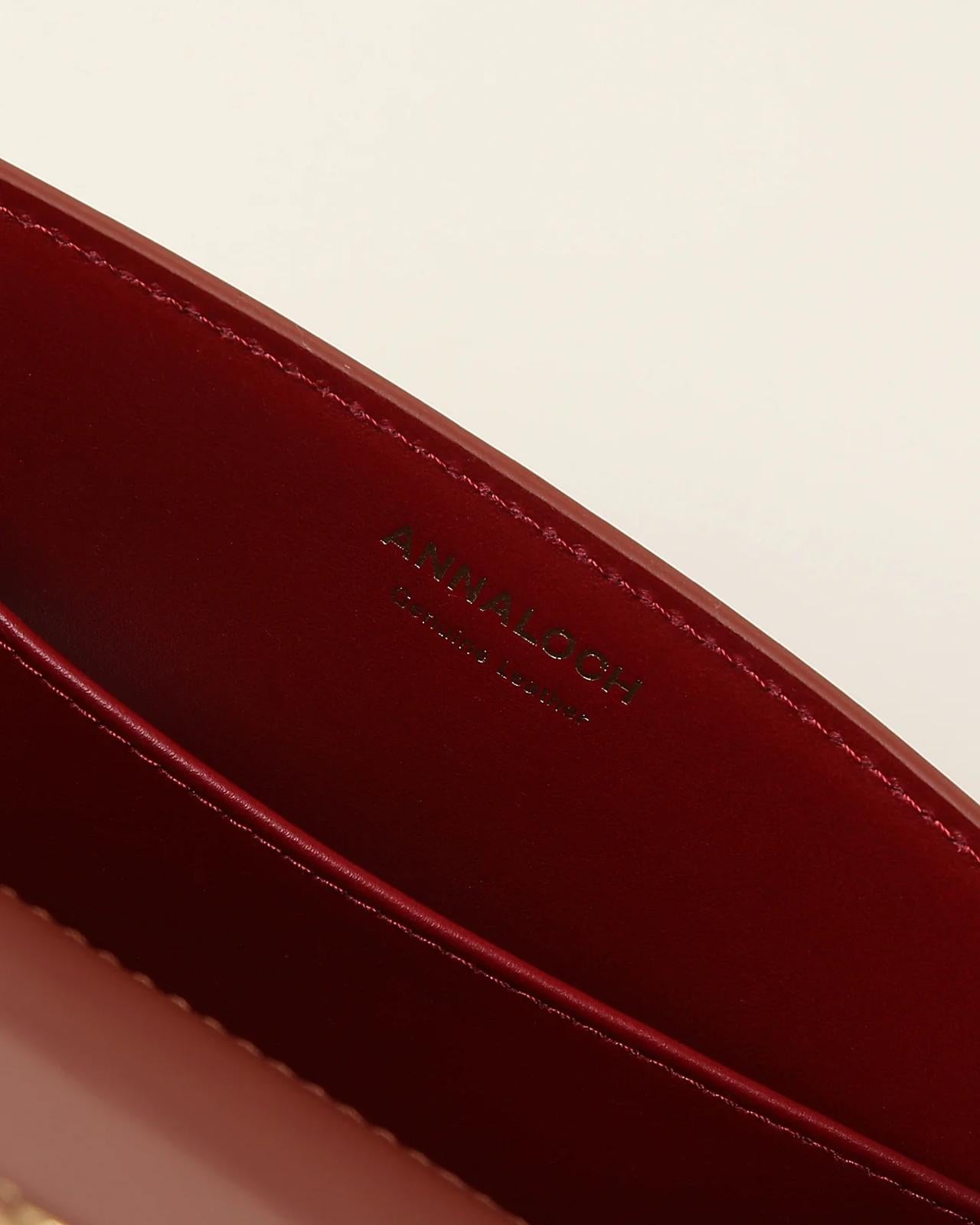 Marie 22 Small Handbag Brown