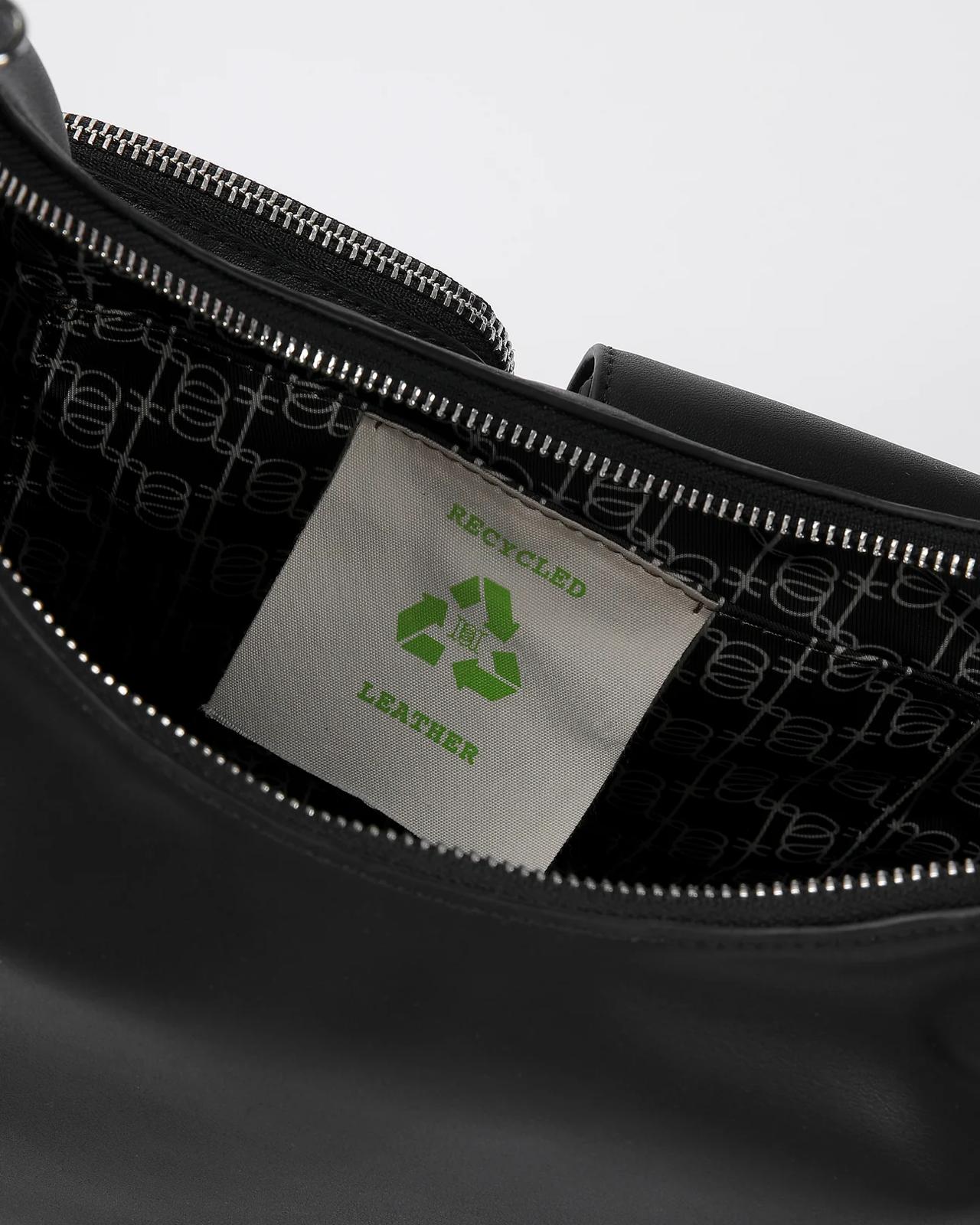 Cargo Shoulder Bag Black