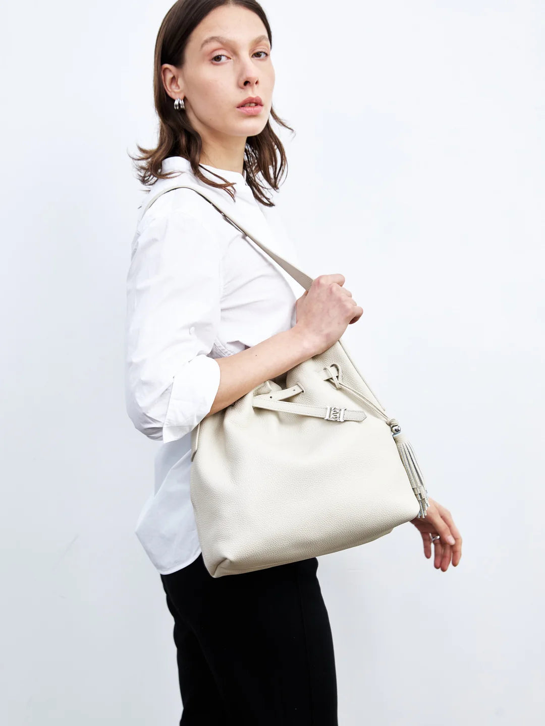 Morgan 30 – Kalfsleren in Off White