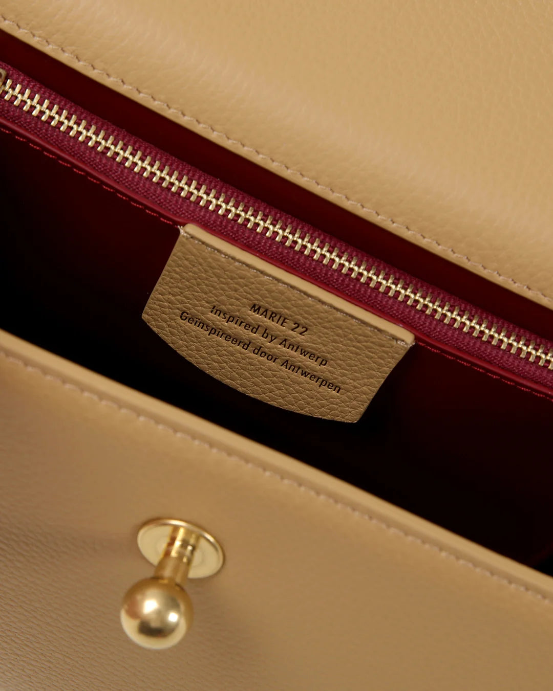 Marie 22 - Handtas Beige in Kalfsleer