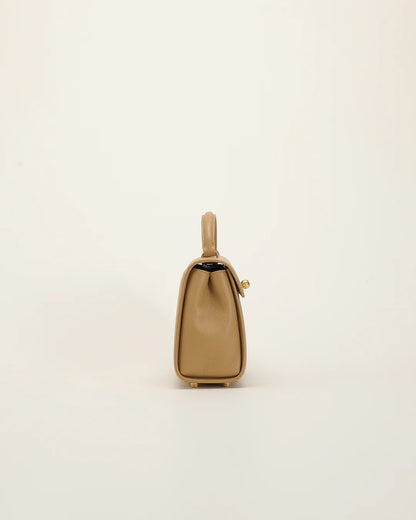 Marie 22 - Kalfsleer - Beige