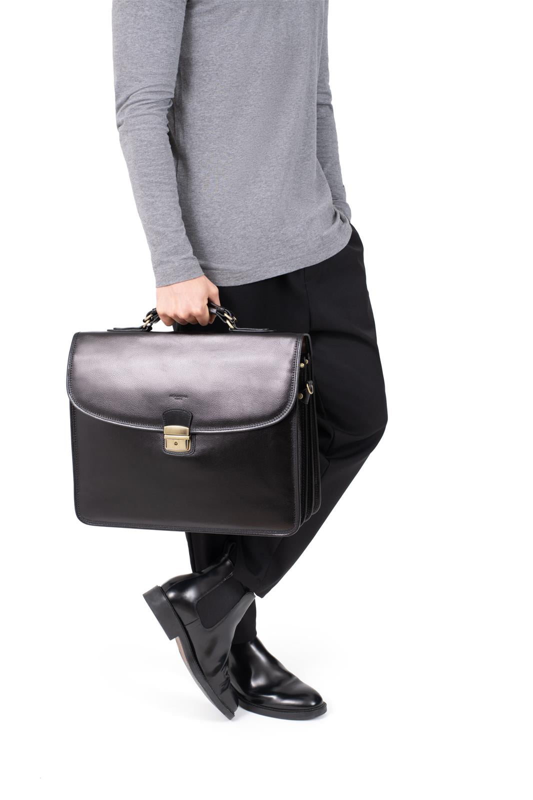 Business / Document Bag A4 – Full-Grain Leather - Black