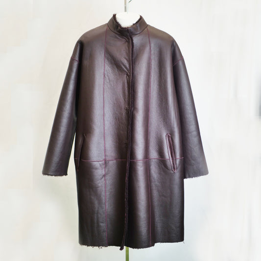 Shearling Mantel in Merino Wol in Aubergine kleur