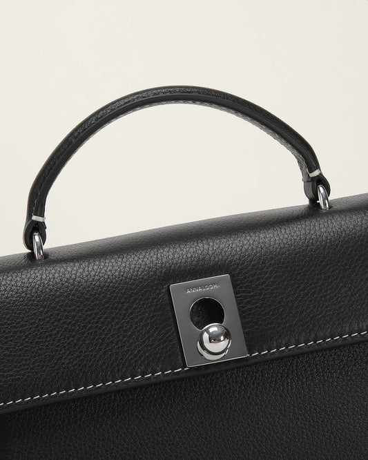 Marie 22 Small Handbag Black 