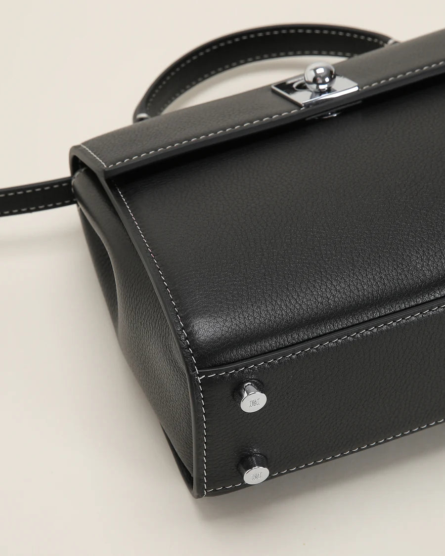 Marie 22 Small Handbag Black