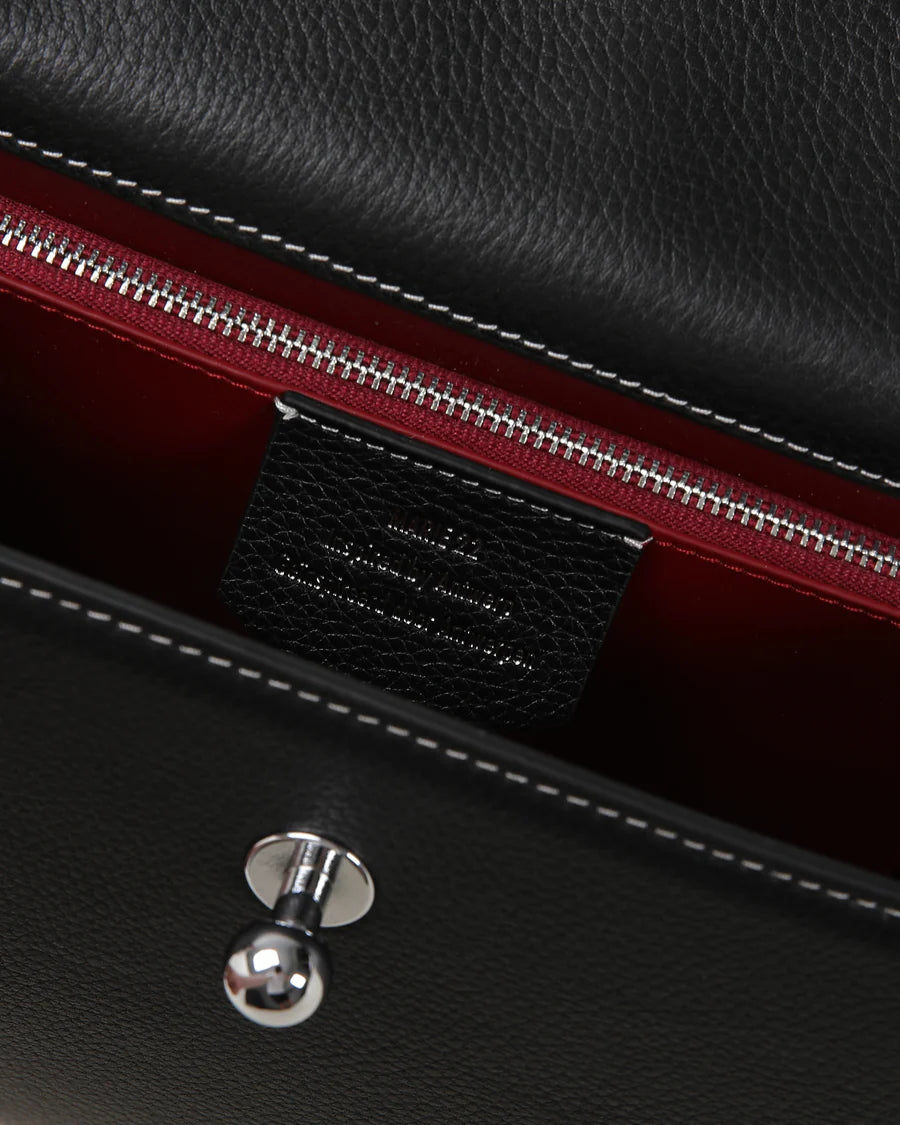 Marie 22 Small Handbag Black